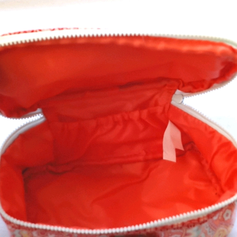 Fly Travel Cosmetic Case - Picture 5 of 5